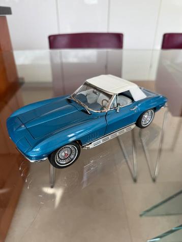 1:18 Chevrolet Corvette C2Stingray (1962–1967)Motorbox Exoto, Enlèvement ou Envoi, Neuf, Voiture, Autres marques