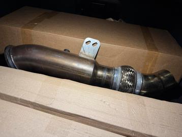 Downpipe BMW 540i-745e-740i-440i-X440i beschikbaar voor biedingen