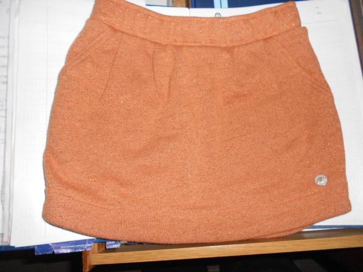 roestkleurig rokje mt 122 merk Kaatje, Kinderen en Baby's, Kinderkleding | Maat 122, Gebruikt, Meisje, Jurk of Rok, Ophalen of Verzenden