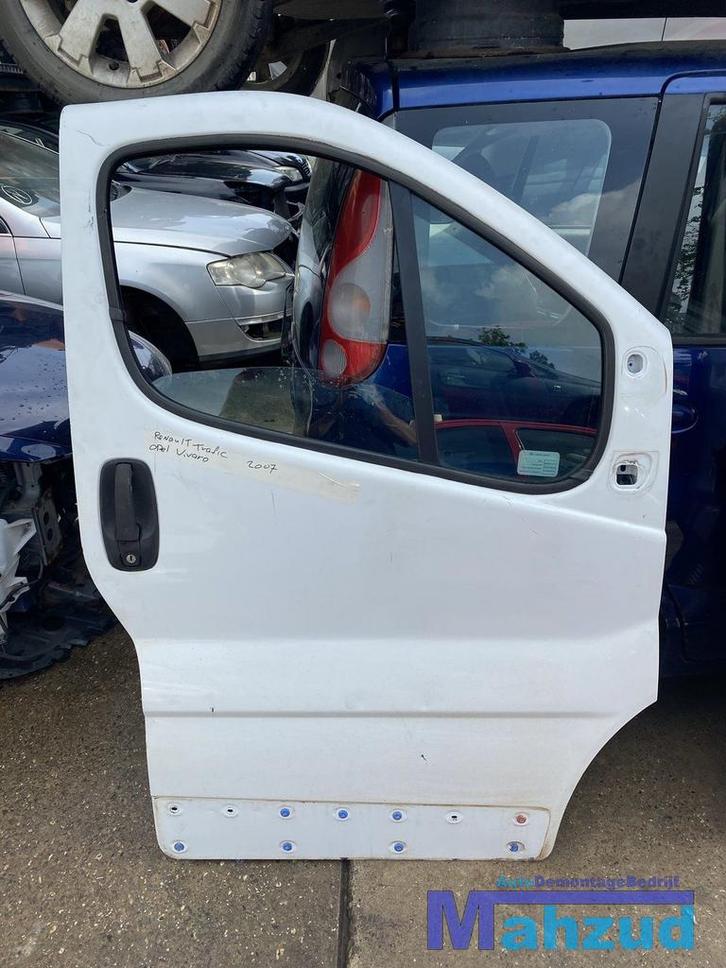 Renault trafic Opel vivaro rechter voor deur wit, Auto-onderdelen, Carrosserie, Deur, Renault, Gebruikt, Ophalen of Verzenden