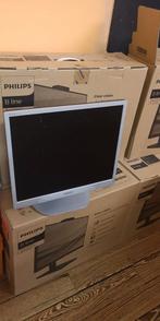 A. Vendre écran 19'' philips, Computers en Software, Monitoren