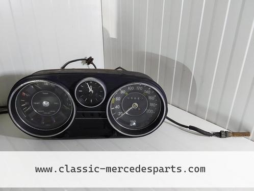 Tellerhuis / combi instrument Mercedes W114 / w114 coupe, Autos : Pièces & Accessoires, Tableau de bord & Interrupteurs, Mercedes-Benz