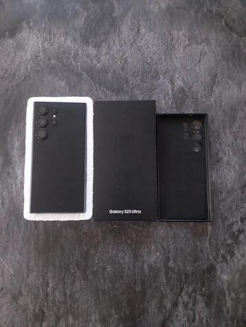  SAMSUNG S23 ULTRA VALT NOG STEEDS ONDER DE GARANTIE  beschikbaar voor biedingen