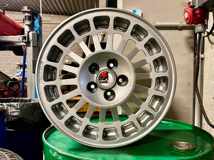 SPEEDLINE ORIGINAL – LANCIA DELTA HF INTEGRALE EVO 1, Auto-onderdelen, Banden en Velgen, Velg(en), All Season, 15 inch, Personenwagen