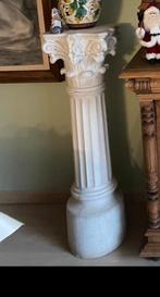 Wit Steen zuilen, Enlèvement