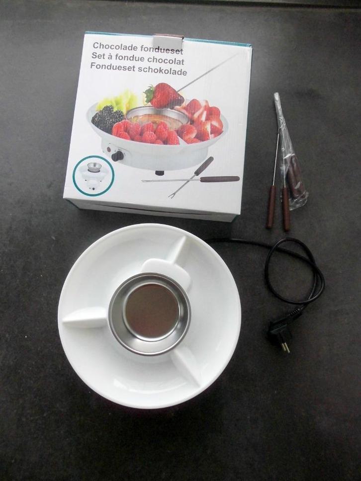 NIEUWE „CHOCOFUN” chocoladefondue, Elektronische apparatuur, Fonduesets, Nieuw, Fondueset, Elektrisch, Ophalen of Verzenden