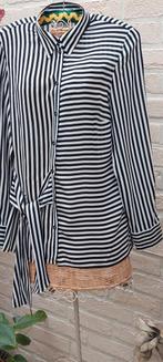 Hemdbloes maat m madeleine, Kleding | Dames, Blouses en Tunieken, Maat 38/40 (M), Zwart, Ophalen of Verzenden, Zo goed als nieuw