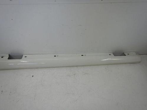 Mercedes-Benz B-Klasse W246 Sideskirt Links A2466901340, Auto-onderdelen, Carrosserie, Bumper, Mercedes-Benz, Gebruikt, Ophalen of Verzenden