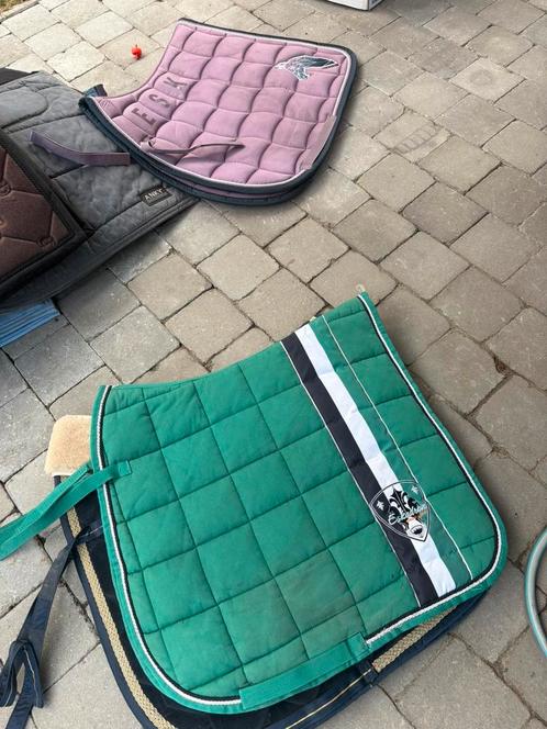 Verschillende zadeldoeken/ sets te koop voor een mooie prijs, Dieren en Toebehoren, Paarden en Pony's | Dekens en Dekjes, Gebruikt