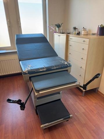 Onderzoekstafel Midmark 404, Enlèvement