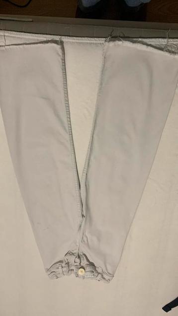 Witte broek zara / 134cm beschikbaar voor biedingen