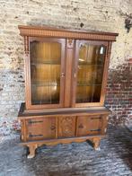 Vintage kast, Huis en Inrichting, Kasten | Vitrinekasten, Ophalen, Gebruikt