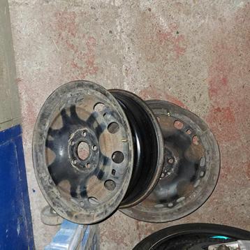 2 jantes tole vw skoda beschikbaar voor biedingen