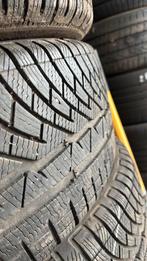 235/50r18 23550r18 m+s, Ophalen, Zo goed als nieuw
