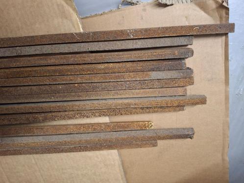 12 x rustieke vierkante ijzer baar 15 x 15mm,   1,9 m lang, Doe-het-zelf en Bouw, Metalen, Gebruikt, IJzer, Ophalen