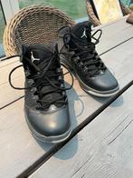 Zwart/Grijze Air Jordan basketbalschoenen – maat 45, Ophalen, Zo goed als nieuw, Schoenen
