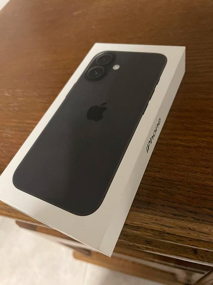 Iphone 16 NIEUW Geseald !! 2 JAAR GARANTIE, Telecommunicatie, Mobiele telefoons | Apple iPhone, Nieuw, 128 GB, iPhone 16, Zwart