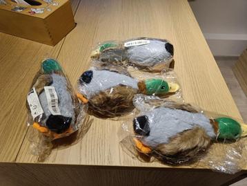 Nieuw 4 Speelgoed eenden met pieper (25cm) beschikbaar voor biedingen