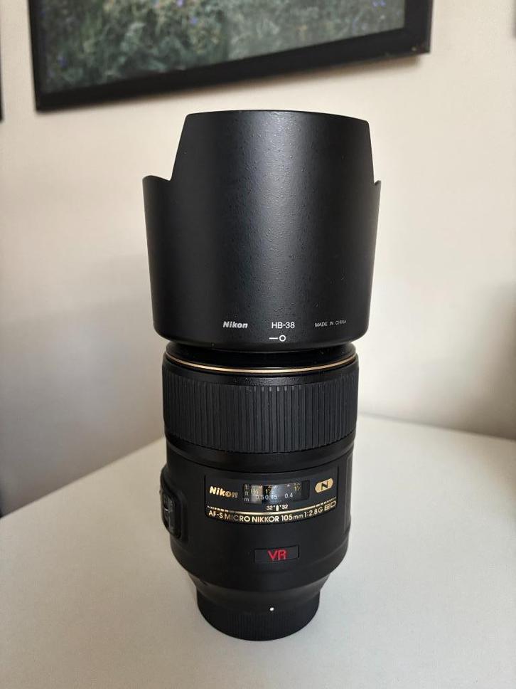 Nikkor AF-S 105mm f/2.8G Macro VR – Pour les passionnés du, Audio, Tv en Foto, Foto | Lenzen en Objectieven, Zo goed als nieuw