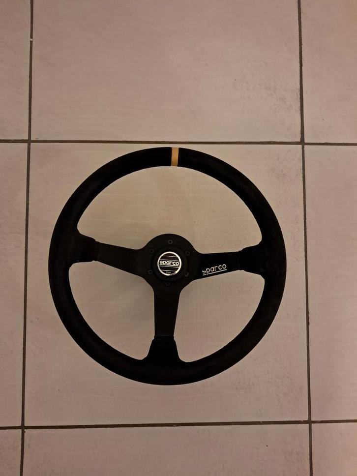 Volant sparco à vendre, Autos : Pièces & Accessoires, Pièces camion, Ford