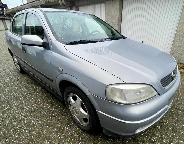 Opel Astra 1.4 benzine gekeurd v.vk., Autos, Opel, Particulier, Astra, ABS, Airbags, Air conditionné, Alarme, Ordinateur de bord