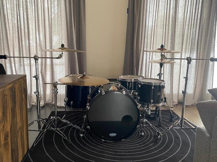 Tama Sonor Zildjian batterie complète ou éléments séparés, Musique & Instruments, Batteries & Percussions, Utilisé, Tama, Enlèvement