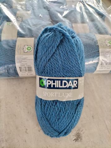Phildar Sport wollen bal (9 middelgrote blauwe ballen). beschikbaar voor biedingen