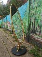 Vintage spiegel rotan / bamboe jaren 70, Huis en Inrichting, Woonaccessoires | Spiegels, Ophalen of Verzenden, Gebruikt, Ovaal