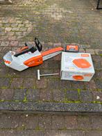 Stihl MSA 161t  kettingzaag + lader A301 en batterij AP 300, Doe-het-zelf en Bouw, Gereedschap | Zaagmachines, Minder dan 30 mm