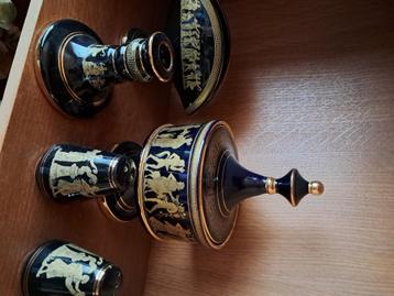 Set Griekse decoratie beschikbaar voor biedingen