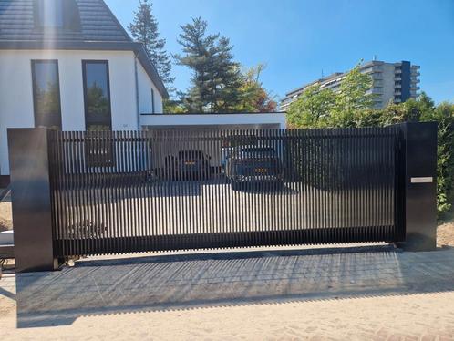 Schuifpoort 5x1,8 incl kolommen en motor, Tuin en Terras, Tuinpoorten, Zo goed als nieuw, Schuifpoort, Ophalen