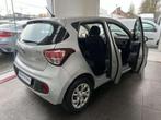 Hyundai i10 1.0i 67 CH 1ÈRE MAIN GAR 12M (bj 2019), Auto's, Hyundai, Stof, Gebruikt, Zwart, Bedrijf