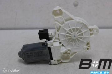 Raammotor rechtsvoor VW Passat B8 4K0959802 beschikbaar voor biedingen
