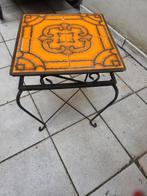 Vintage 70's bijzettafel., Minder dan 45 cm, Minder dan 55 cm, Vierkant, Ophalen of Verzenden