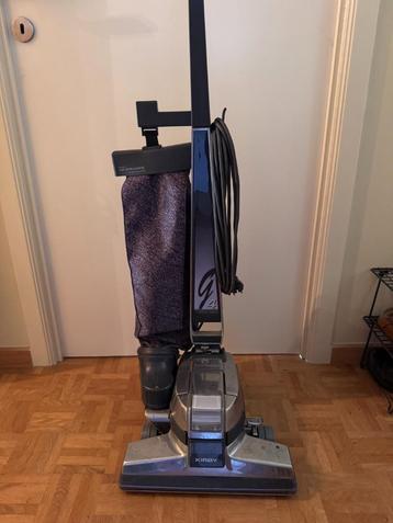 Professionele stofzuiger Kirby G4 beschikbaar voor biedingen