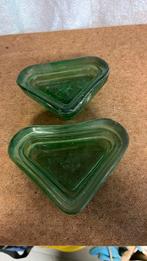 Kachelvoetjes, Ophalen