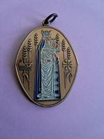 medaillon/ maria met kind Jezus en korenhalmen/ 4cmx3cm, Verzamelen, Ophalen of Verzenden