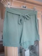 Short vert Primark, Vêtements | Femmes, Culottes & Pantalons, Vert, Primark, Taille 36 (S), Enlèvement ou Envoi