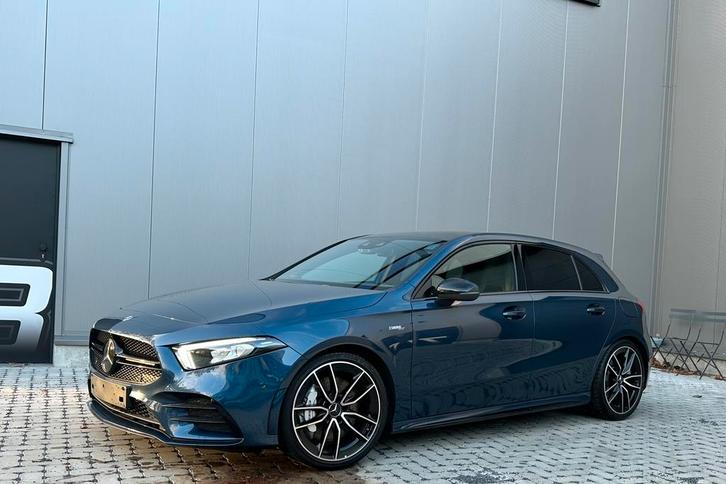 Mercedes benz a35 amg eerste eigenaar |panoramadak|btw wagen, Auto's, Mercedes-Benz, Bedrijf, A-Klasse, 360° camera, 4x4, ABS