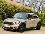 Mini Cooper 1.6d - Euro 4, Auto's, Mini, Voorwielaandrijving, 4 zetels, Stof, Zwart