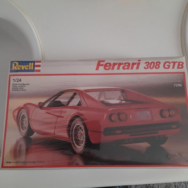REVELL 1/24 VINTAGE MODELKIT: FERRARI 308 GTB*SEALED*NEW*, Hobby en Vrije tijd, Modelbouw | Auto's en Voertuigen, Nieuw, Auto