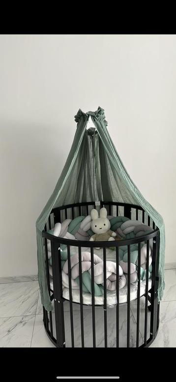 Baby box rond inclusief matras en beschermkussen, 3 standen beschikbaar voor biedingen
