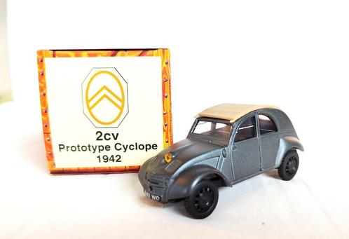 NOREV (Hachette) _ CITROËN 2CV Proto „Cyclops” uit 1942, Hobby en Vrije tijd, Modelauto's | 1:43, Zo goed als nieuw, Auto, Norev