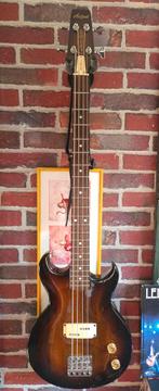 Bass Aria pro ll cardinal serie csb-450, Muziek en Instrumenten