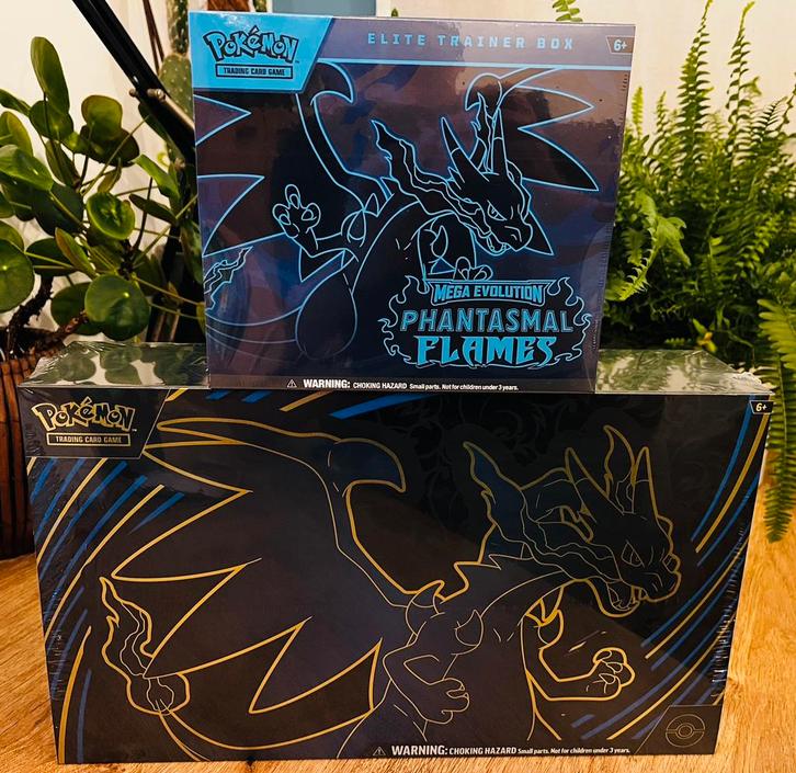 Mega Charizard X UPC & Phantasmal Flames ETB Sealed, Hobby en Vrije tijd, Verzamelkaartspellen | Pokémon, Nieuw, Boosterbox, Foil