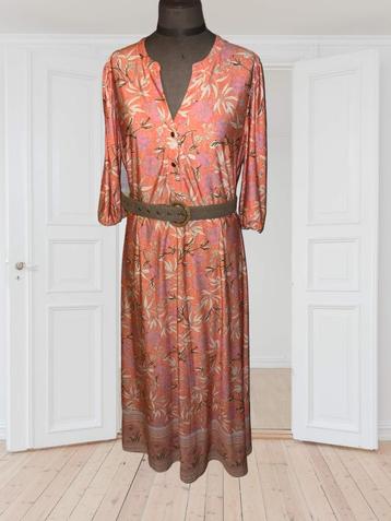 Jurk K-Design xl  beschikbaar voor biedingen