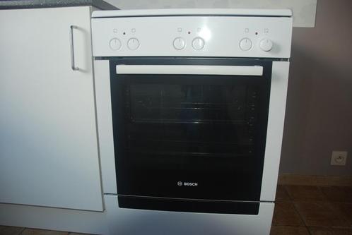 Cuisinière vitrocéramique, Electroménager, Cuisinières, Utilisé, À Poser, 4 zones de cuisson, Enlèvement