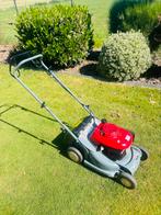 Honda Hrb 425 c zelftrekker, Tuin en Terras, Grasmaaiers, Ophalen, Honda, Zo goed als nieuw, Benzine-grasmaaier