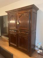 Prachtige antieke kast, Ophalen