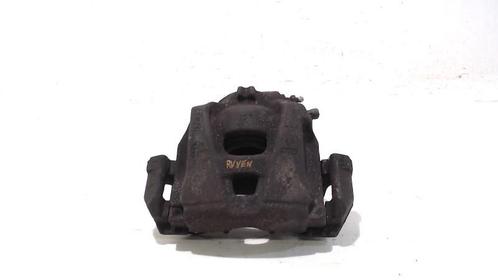REMKLAUW RECHTS VOOR Audi A4 Avant (B8) (8K0615124C), Auto-onderdelen, Remmen en Aandrijving, Audi, Gebruikt
